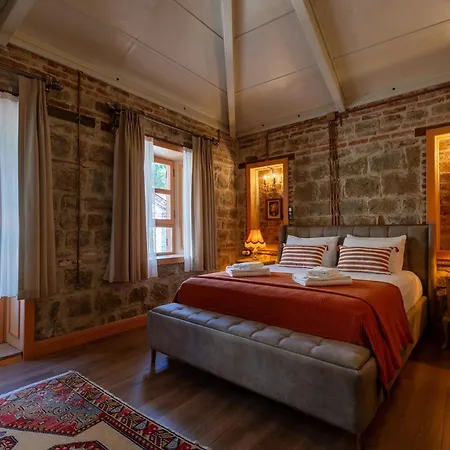 Orion Adatepe (Ayvacik)